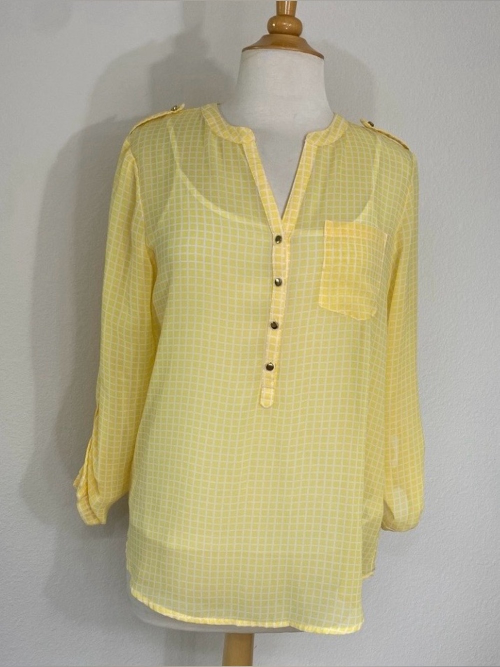 3/$25 Apt. 9 Womens Yellow Gingham Sheer Button Blouse MP Classic Coastal Preppy